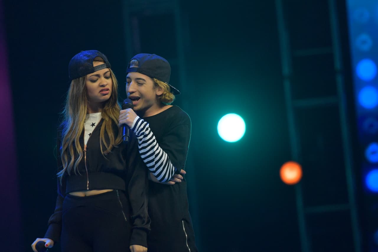 La conexión entre Danelly y Murckpys fue evidente en su performance.