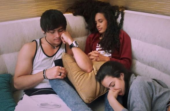 Las largas jornadas los deja exhaustos.