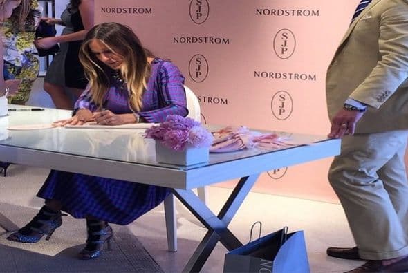 The Mall of San Juan abrió sus puertas el jueves 26 de marzo de 2015 (fotos: Twitter)