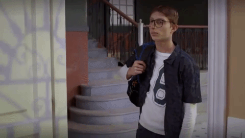 Tras una década de ausencia en televisión, Benito reapareció en la serie Vecinos en el final de la cuarta temporada. 
<br>