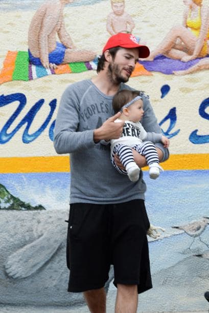 El actor salió a comer con sus suegros.