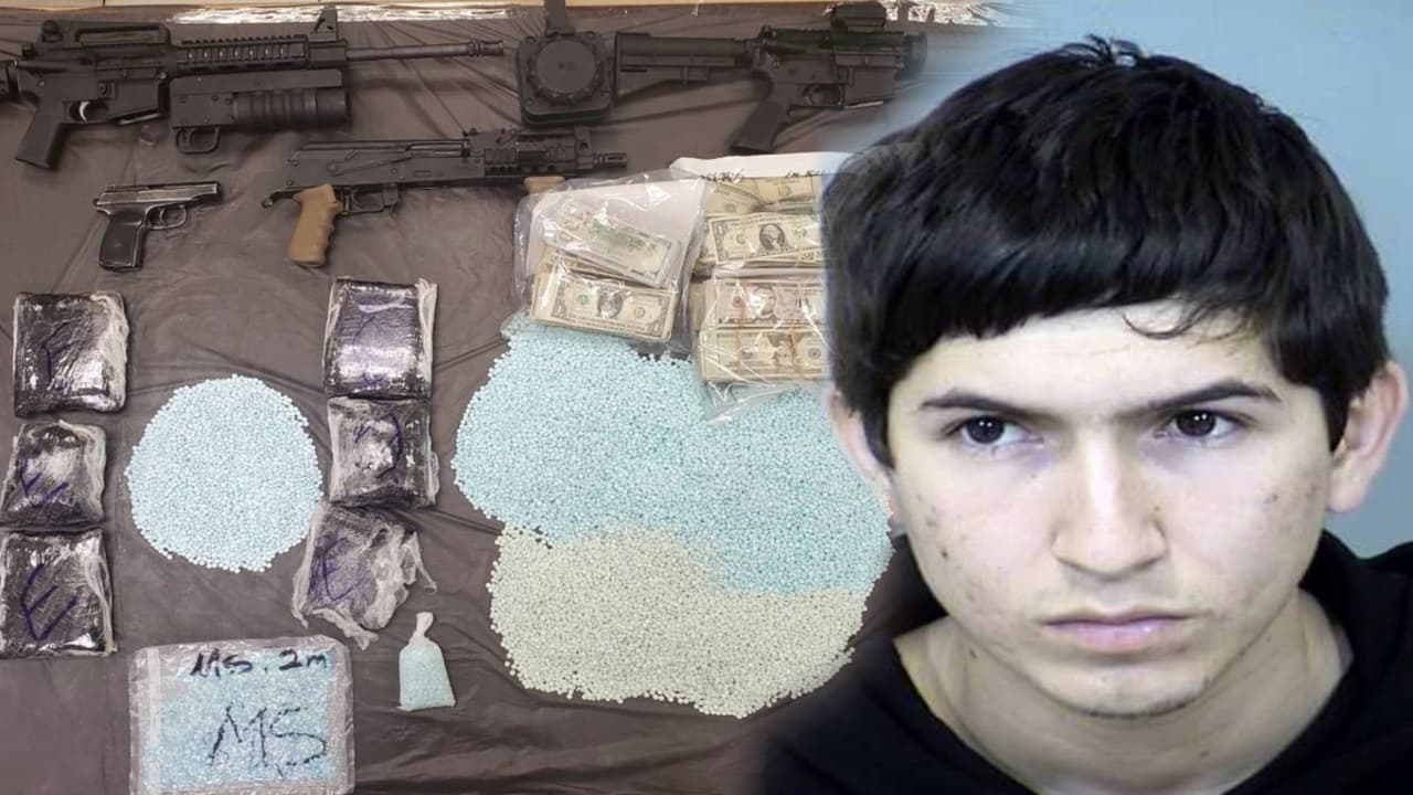 Decomisan más de $450,000 en droga el 3 de noviembre en
<a href="https://www.univision.com/temas/phoenix">Phoenix</a> y arrestan a un sospechoso. Según la policía de Phoenix,
<a href="https://www.facebook.com/100064762416668/posts/254799163355496/?d=n" target="_blank">la investigación de un mes</a> fue realizada por miembros del
<i>Equipo de Aplicación del Vecindario de Desert Horizon.</i>