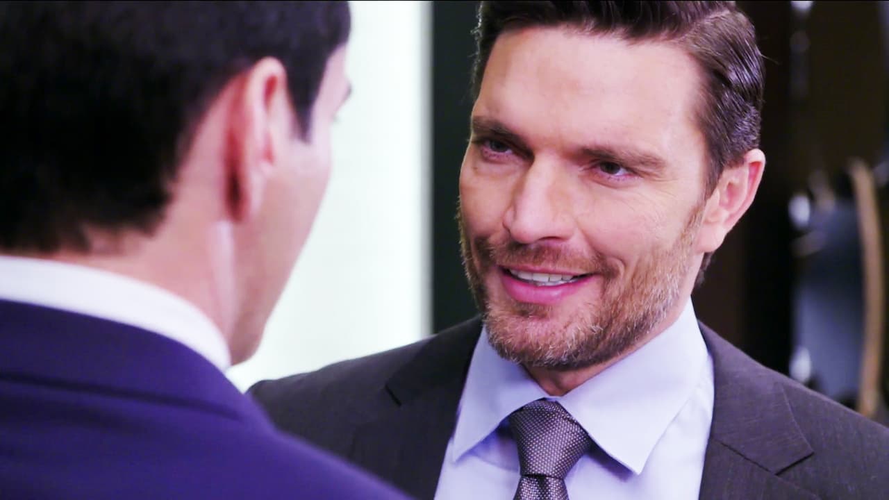 Sin embargo, Carlos no quitó el dedo del renglón y le hizo creer a Ricardo que su relación con Alejandra continuaba, y le aseguró que pronto viviría con ella. A la par, Elena le pidió a Ricardo darle otra oportunidad a su amor a pesar de la infidelidad del pasado, pero él le rompió su corazón al decirle que ya no la amaba.