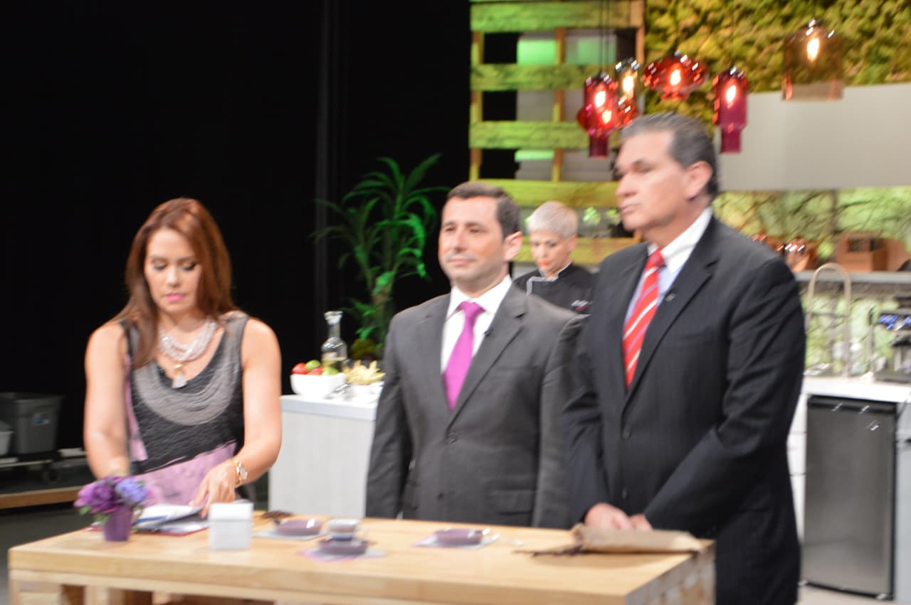 Grenda, Gredmarie y la chef Marilyn estrenaron el nuevo programa de Univision Puerto Rico.