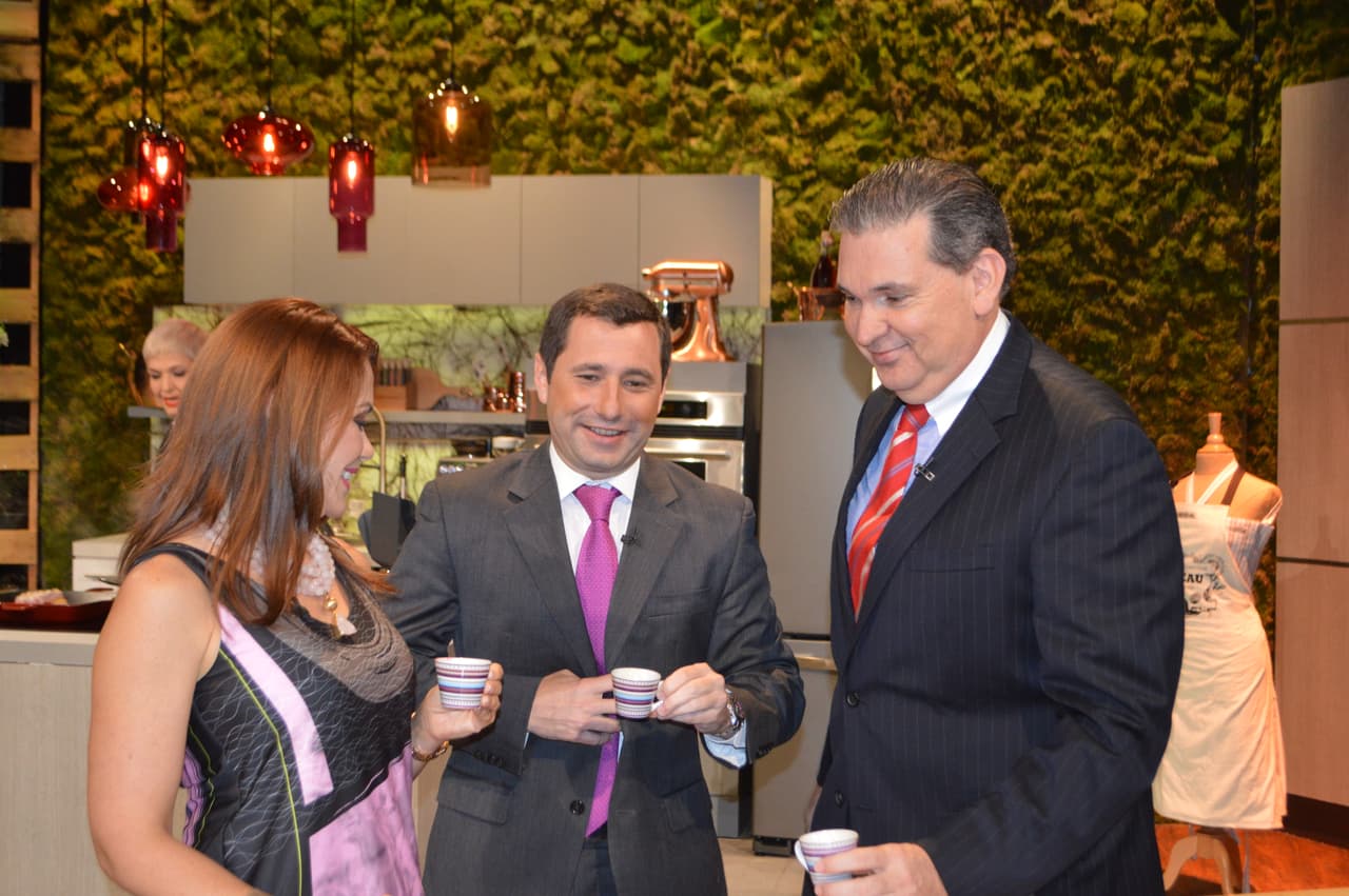 Grenda, Gredmarie y la chef Marilyn estrenaron el nuevo programa de Univision Puerto Rico.
