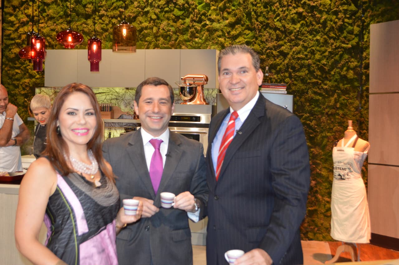 Grenda, Gredmarie y la chef Marilyn estrenaron el nuevo programa de Univision Puerto Rico.