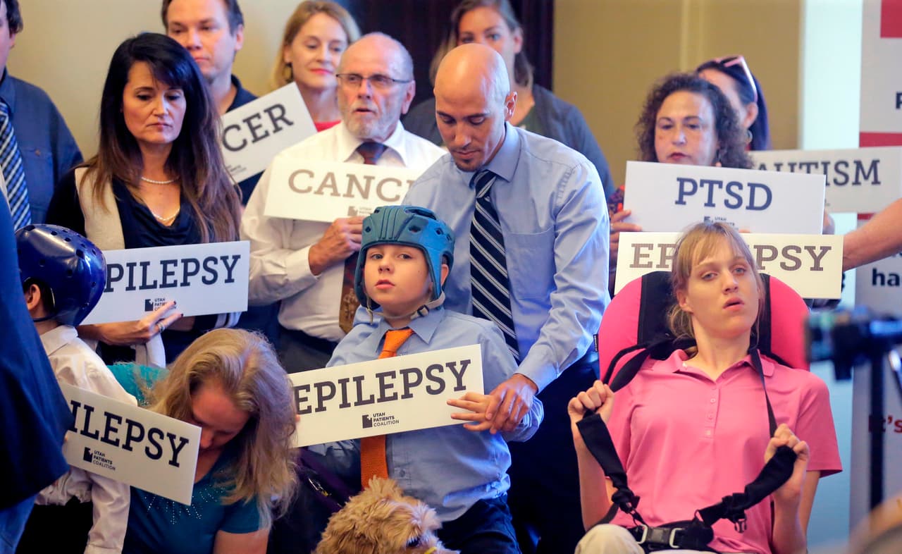 Además, pacientes con cáncer, epilepsia, PTSD y autismo han demostrado la mejoría en sus diagnósticos bajo los tratamientos a base de marihuana medicinal.