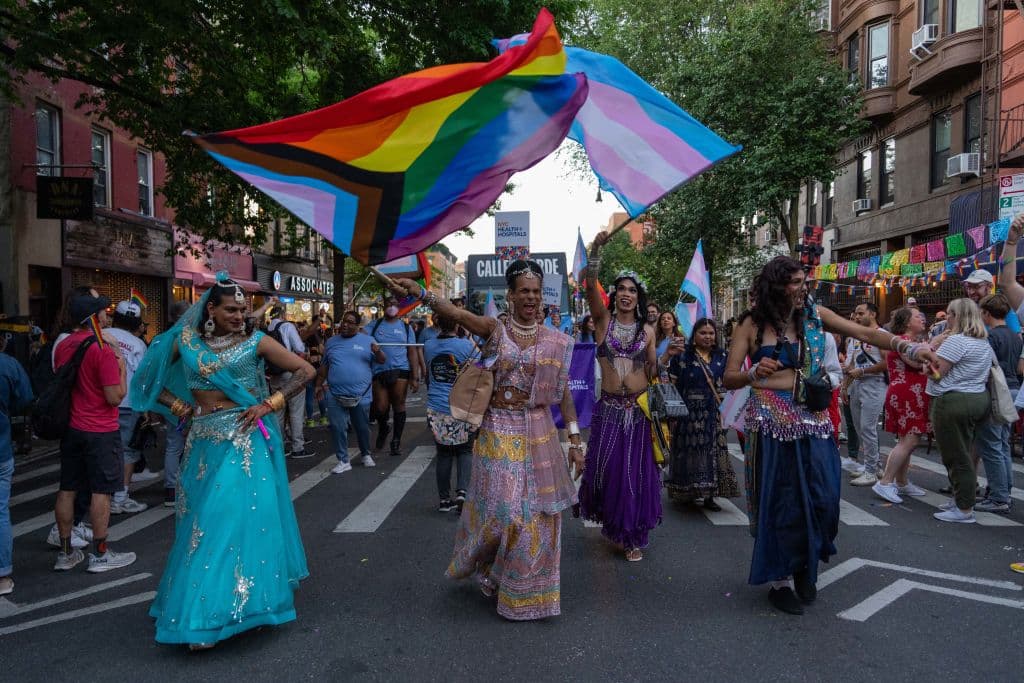 Grupos LGBTQ marcharán por primera vez en el Desfile de San Patricio en Staten Island 