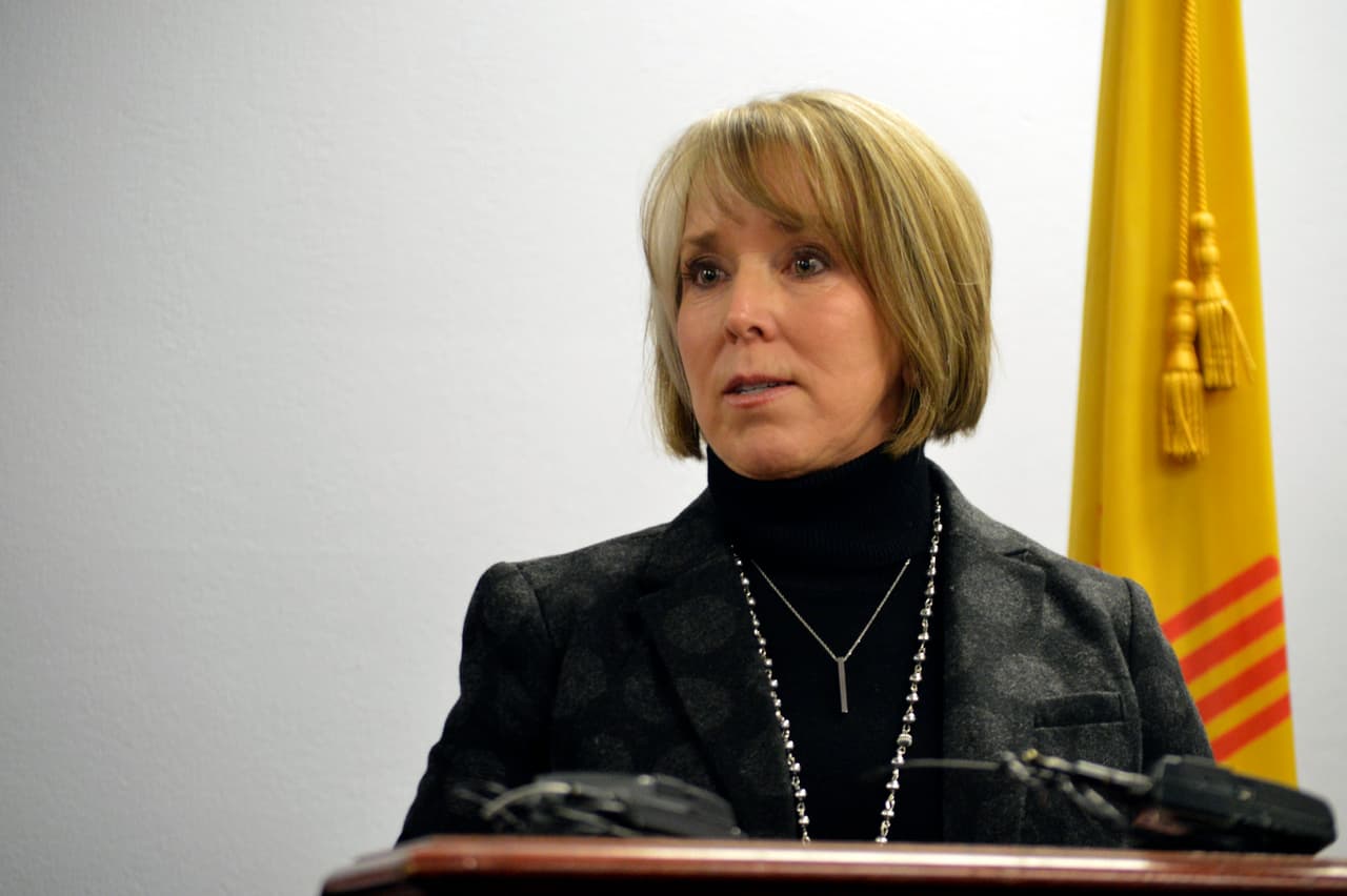 "Trump pone al país en peligro": Michelle Lujan Grisham dice estar enfocada en que Joe Biden llegue a la Casa Blanca