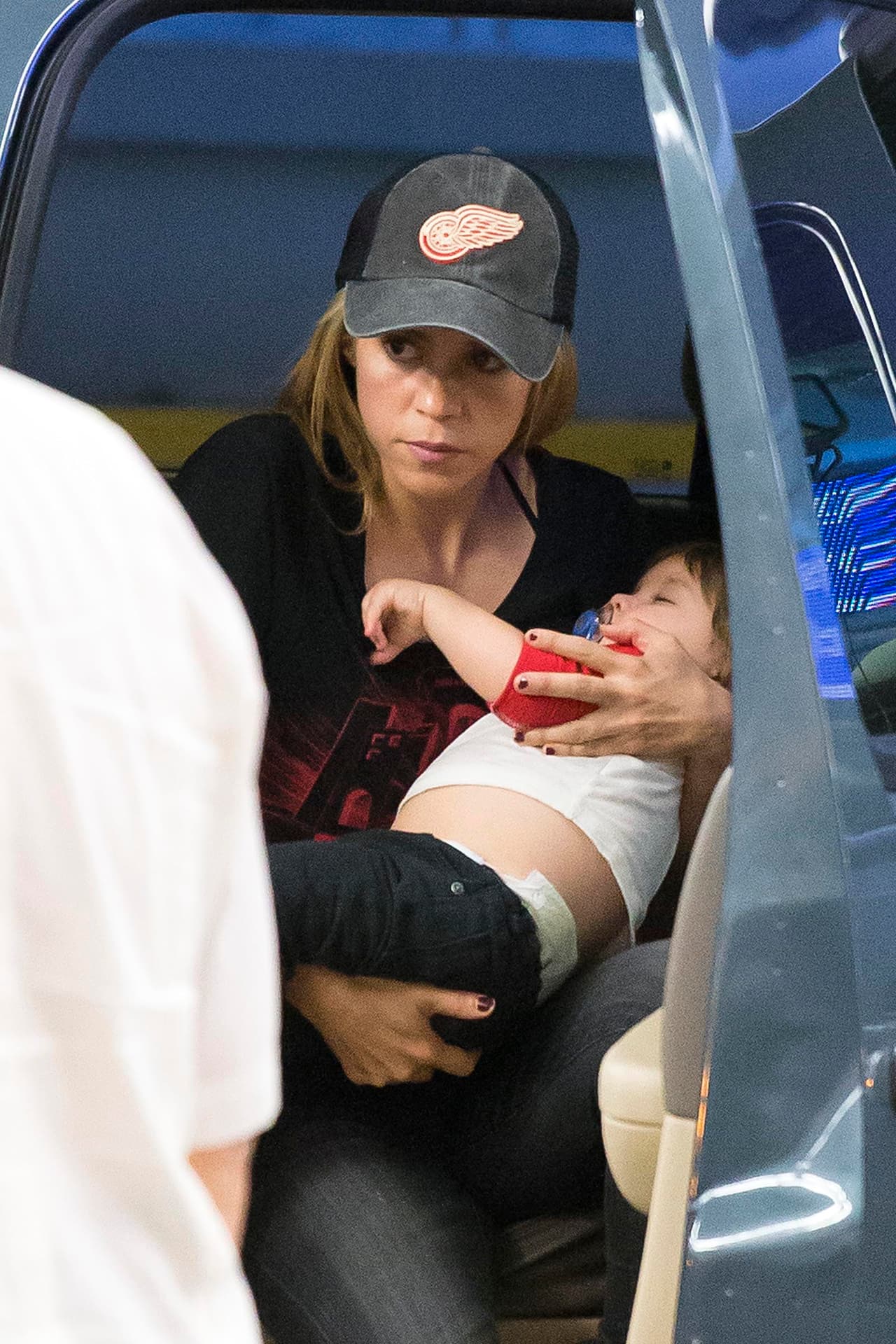 Eso sí, con mucho tacto para que el bello durmiente no despierte.