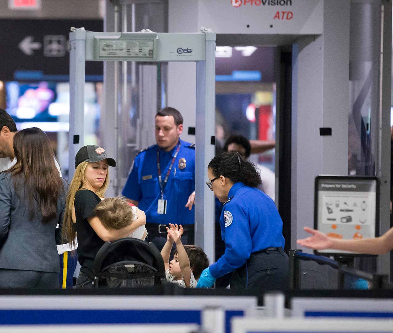 Shakira es una mami muy entregada a su familia.