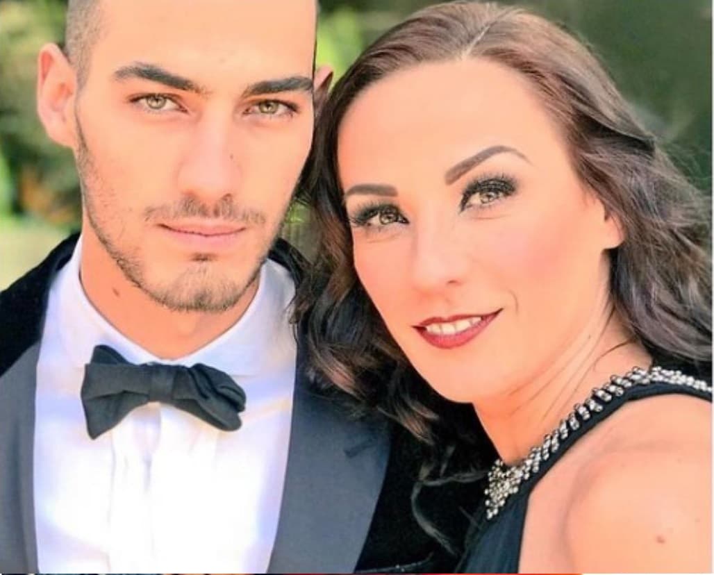 <b>Michel Duval y Consuelo Duval. </b>El hijo de la actriz de ‘La Familia Peluche’ ha hecho su propia carrera como cantante y actor, sobresaliendo en producciones como 'Diablero' de Netflix.