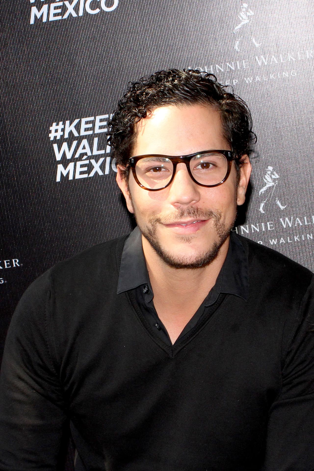 "Inspirado por Christian Chávez. Gracias por su coraje y por decir su verdad. Estamos muy orgullosos de estar con usted", 
<b><a href="https://www.instagram.com/p/B5twQIwBFeV/" target="_blank">escribió</a></b> como pie de la imagen.