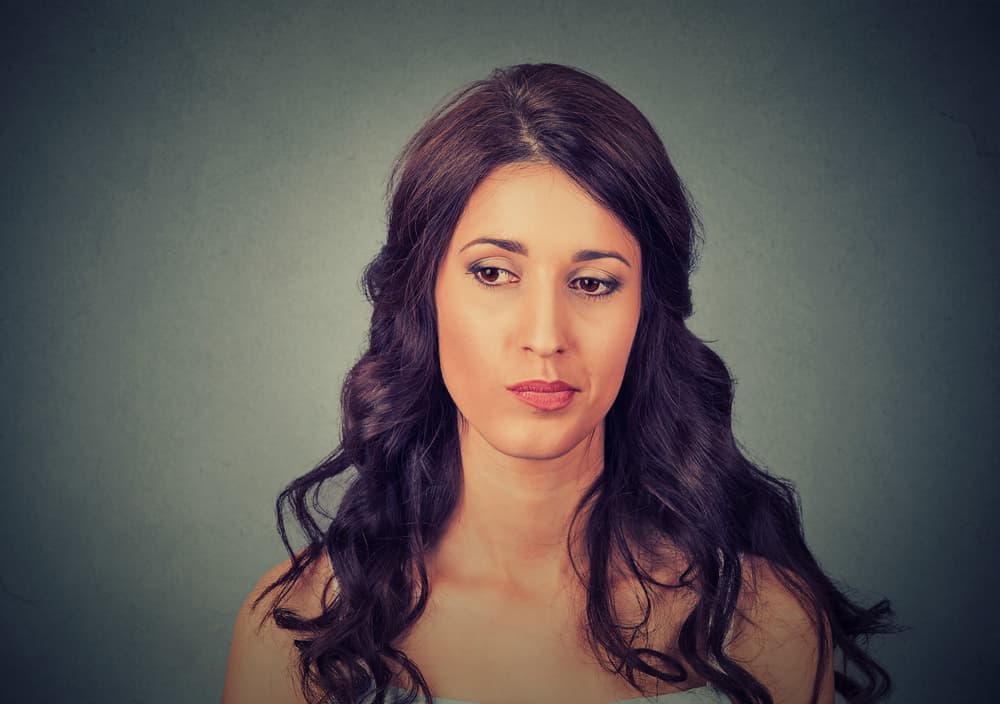 <b>SAGITARIO</b>
<br>Ellos pueden llegar a ser muy impulsivos y celosos, cuando las cosas no salen como querían. Ven lo que otros tienen o consiguieron y pueden sentirse intimidados y frustrados. No obstante, es algo que se les pasa rápidamente, porque su naturaleza optimista les permite no quedarse sintiendo algo tan mezquino e innecesario.