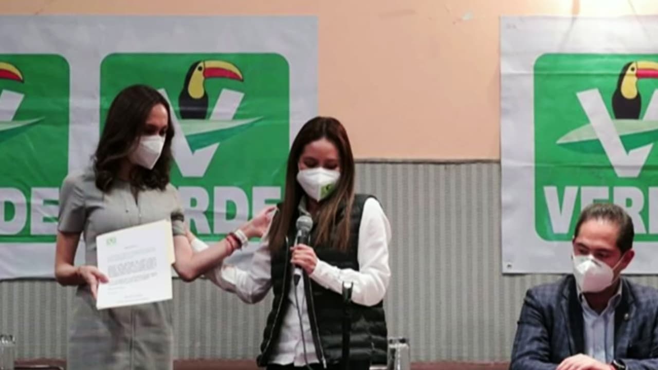 Millonaria multa a partido político mexicano por contratar influencers