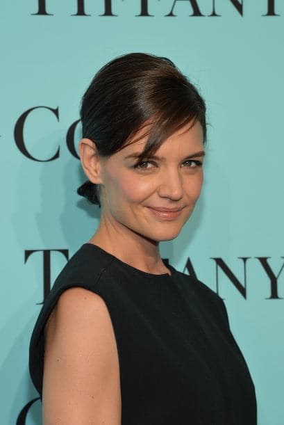 ¿Ya viste a Katie Holmes? ¡Mira qué bien le queda este estilo por su rostro cuadrado!