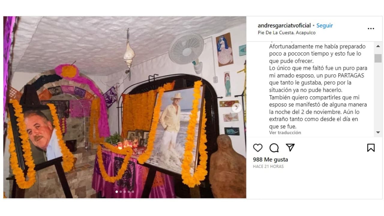 Viuda de Andrés García, Margarita Portillo, mostró el altar que colocó en su honor.