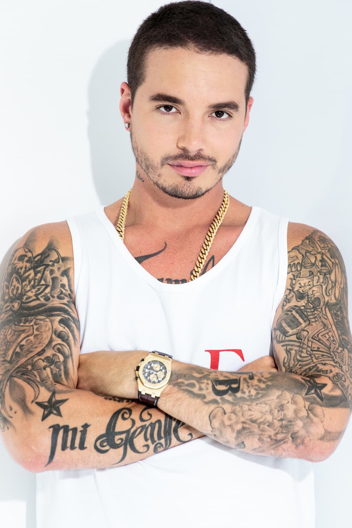 Pronto J Balvin fue conocido en todo el mundo con su estilo al cantar y sus letras que dentro del reggeaton hablaban de amor.