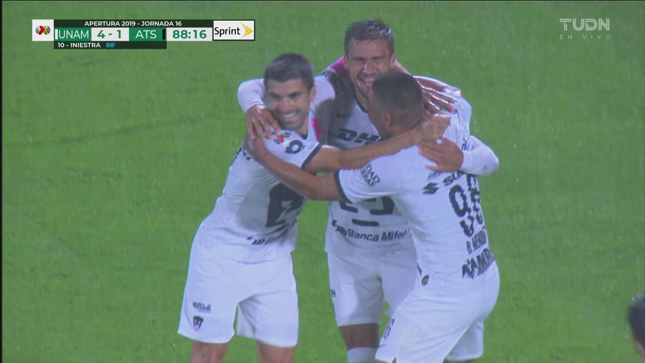 ¡Esto es una cacería! Pumas le hace el 4-1 a unos débiles Zorros