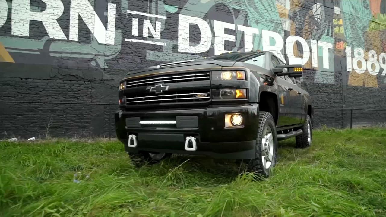 La Chevrolet Silverado HD Carhatt Concept hace una inusual entrada a la edición 2016 de SEMA.