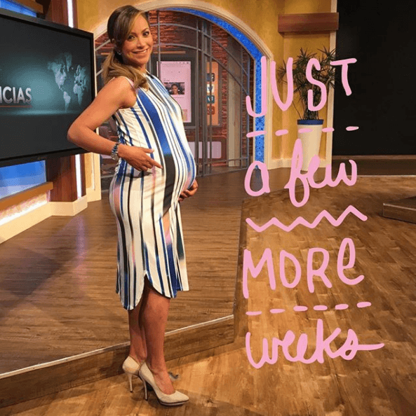 Satcha Pretto, presentadora de la sección de Noticias del programa ‘Despierta América’, es otra de las personalidades que ha trabajado a cuadro durante el embarazo.