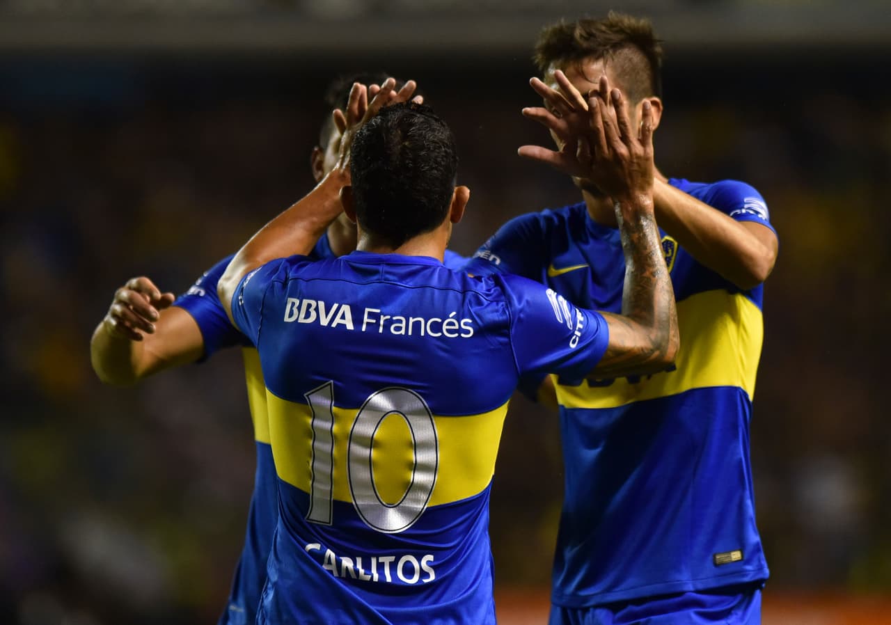 Boca Juniors consigue agónico triunfo de la mano de Tevez