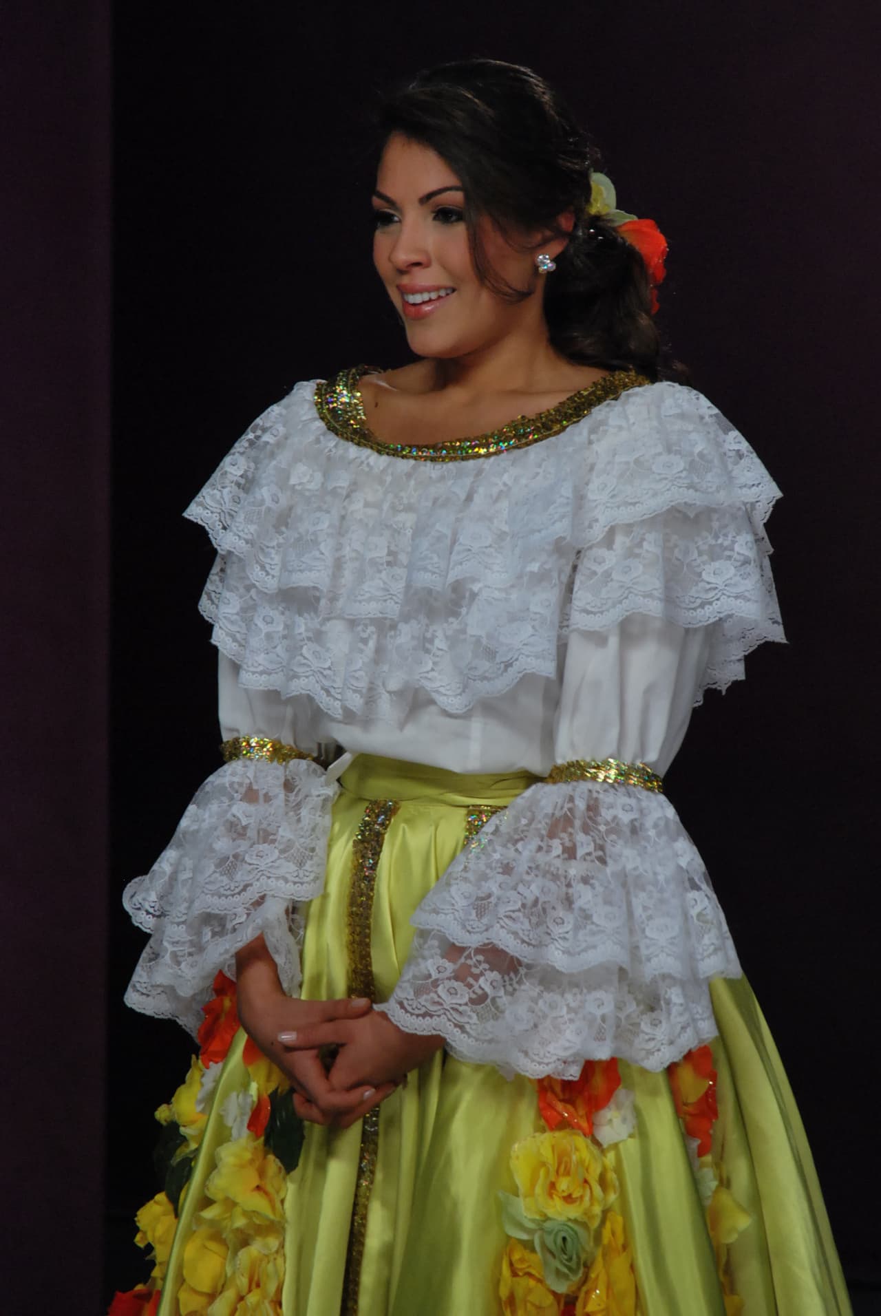 La colombiana de Chicago, participante del 2011, puede decir que ha sido reina, reportera y ganadora de un Emmy pero son muchas las metas que aún tiene por cumplir como tener un programa bilingüe de cámara viajera.