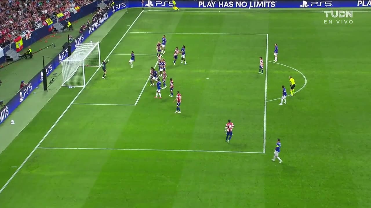 ¡El poste salva al Atlético! ¡Bruno Fernández se quedó a nada del empate!