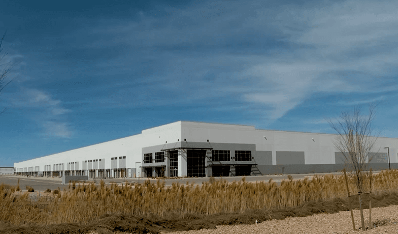 En un comunicado, ICE añadió que estas instalaciones serán sometidas a estudios de impacto, así como a una “
<b>rigurosa diligencia para garantizar que no perjudiquen los servicios públicos ni la infraestructura de la zona</b>”.