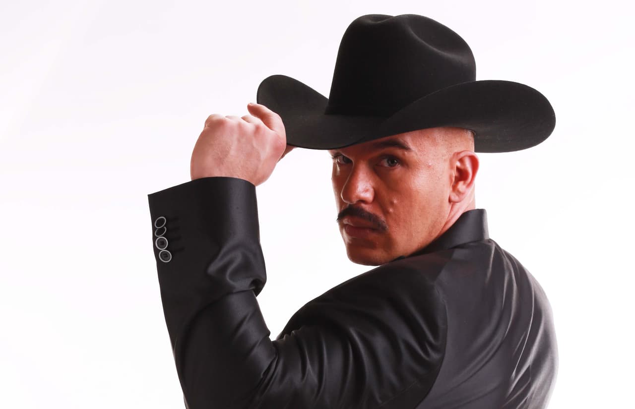 Ricardo Leguízamo es Lupillo Rivera.