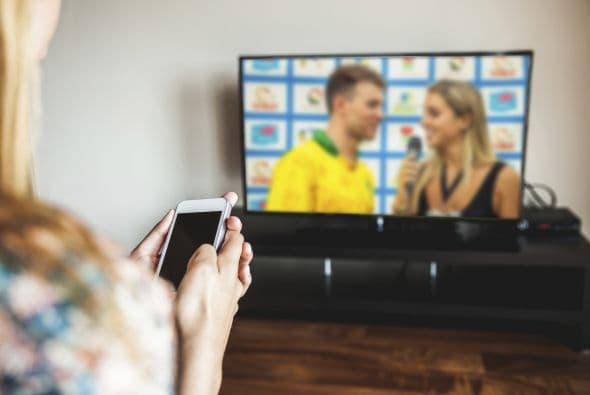 Un aparato de streaming. Nunca más te pierdas el último capítulo de tu serie favorita. Con uno de estos dispositivos, podrás ver los episodios que quieras en cualquier momento, desde tu TV.