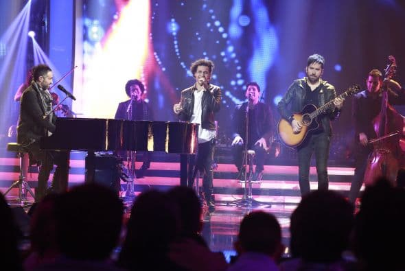 Llegó otro esperado momento. ¿A quién elegiría Camila para cantar a su lado?