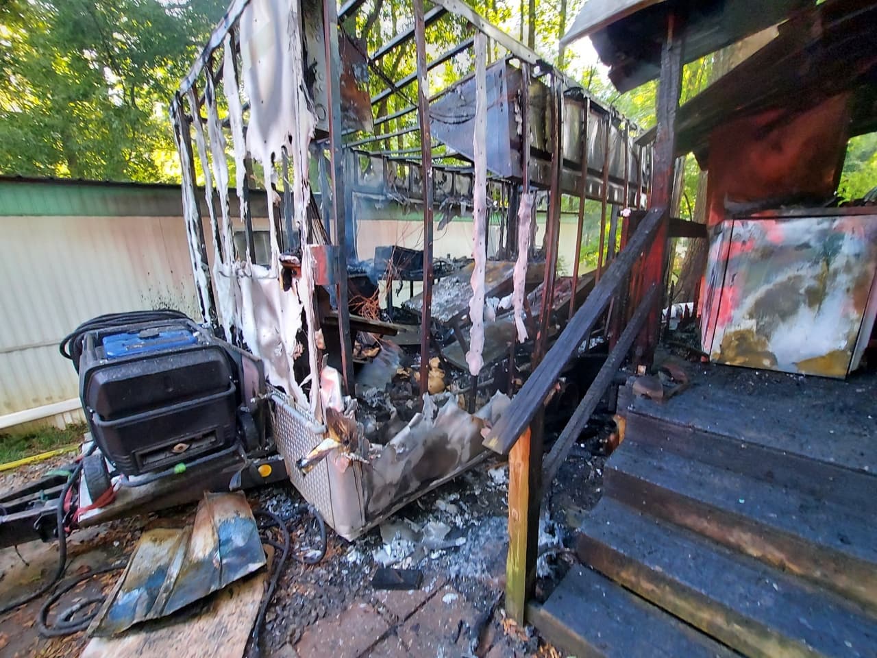 Desde hace 12 años la 
<a href="https://www.facebook.com/taquerialuciano" target="_blank">Taquería Luciano’s</a> ha recorrido lugares como Winston-Salem, Charlotte y Virginia. Su dueño sostuvo que a pesar que ha expandido su negocio, 
<b>su camión de comida era su principal fuente de ingreso.</b>