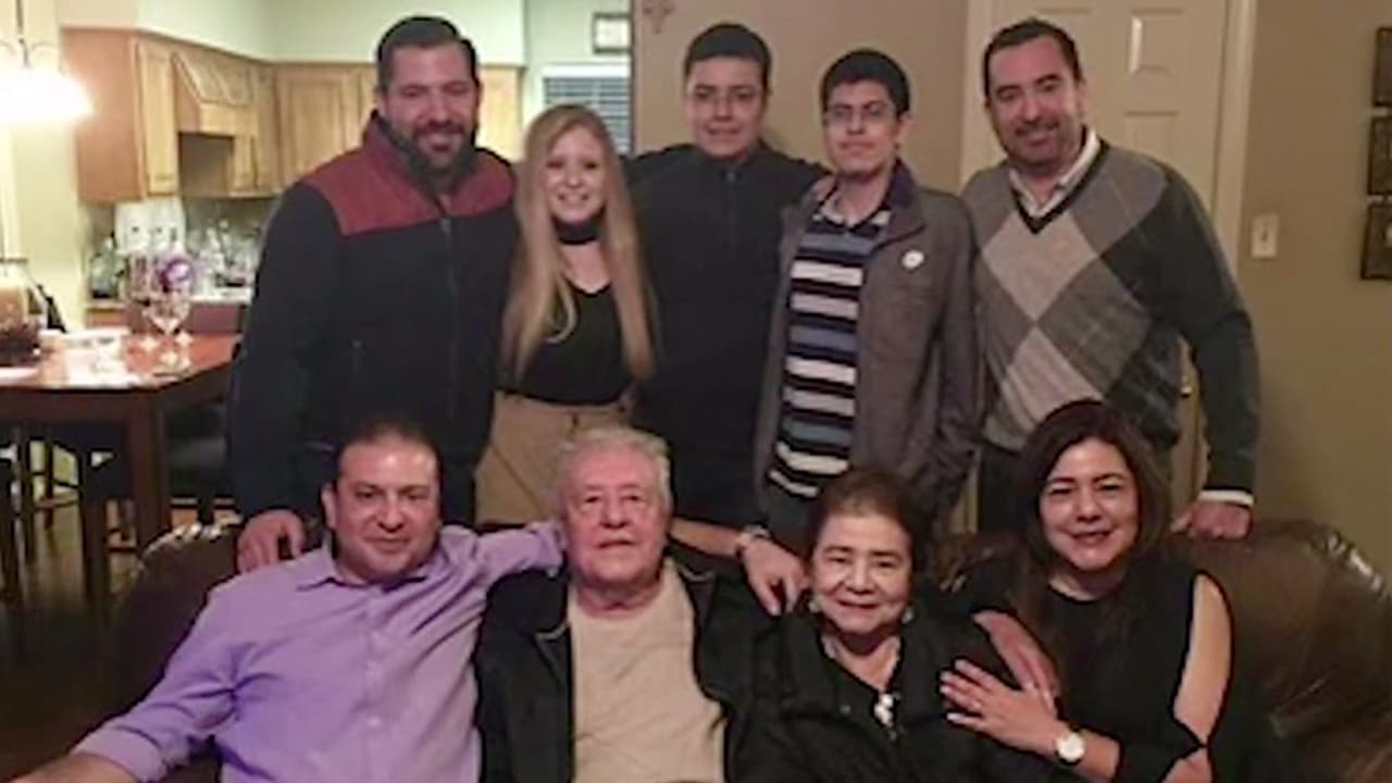 El médico de San Salvador amaba a su familia, tenía dos hijos, era neumólogo y trabajaba en la unidad de cuidados intensivos.
<br>