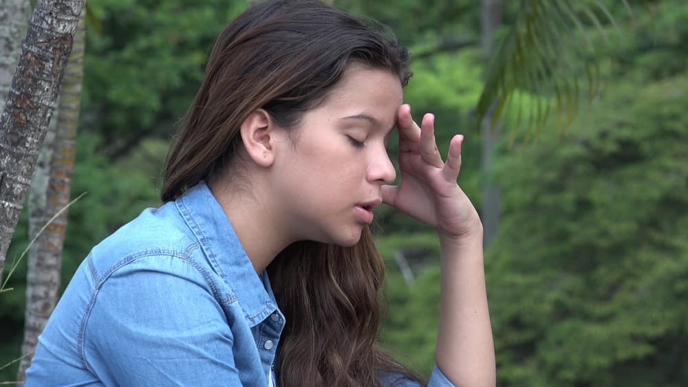 No te inquietes por lo que veas aunque inicialmente te confunda sentimentalmente. Las situaciones emocionales que te causaron conflictos en el pasado han quedado atrás y ahora con este nuevo ciclo frente a ti puedes resolver muchos problemas y aclarar tus dudas.