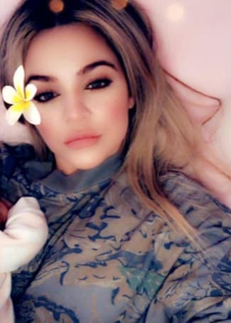 “Su hija es negra lo que prueba que Khloé es hija de O.J. Simpson”, escribió una de sus seguidoras en Instagram.