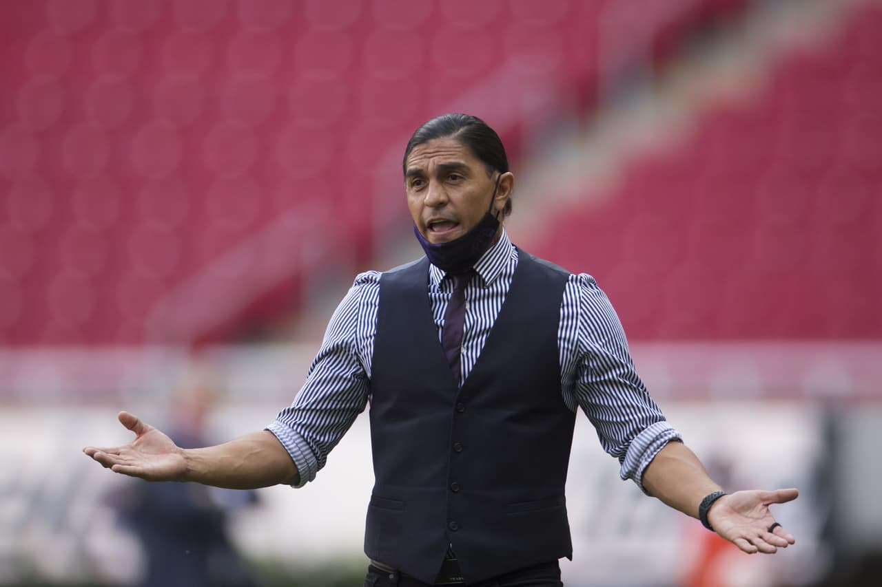 La ventaja de Mazatlán no duraría y el Rebaño marcaría el empate en pocos minutos.