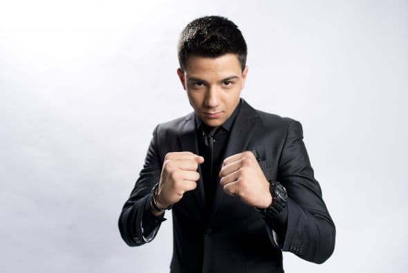 A pesar de que hoy es toda una estrella, el confesó que ha tenido muchos sacrificios por llevar esta carrera.