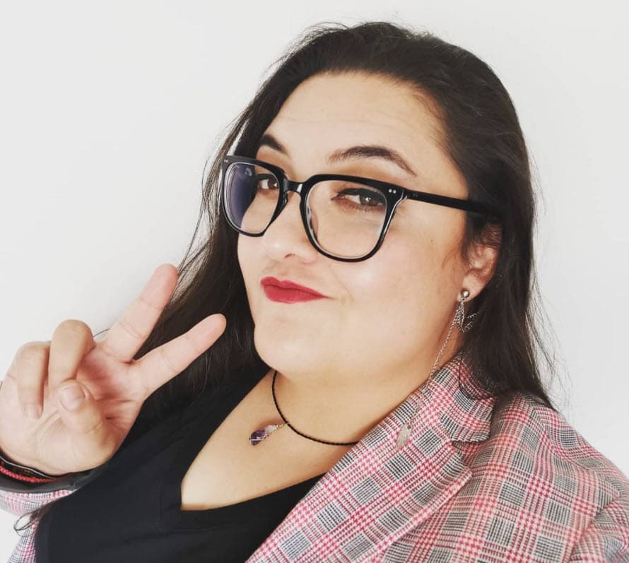 Esos huecos, alegó, sus compañeros los aprovechaban para esconderle la ropa. 
<br>