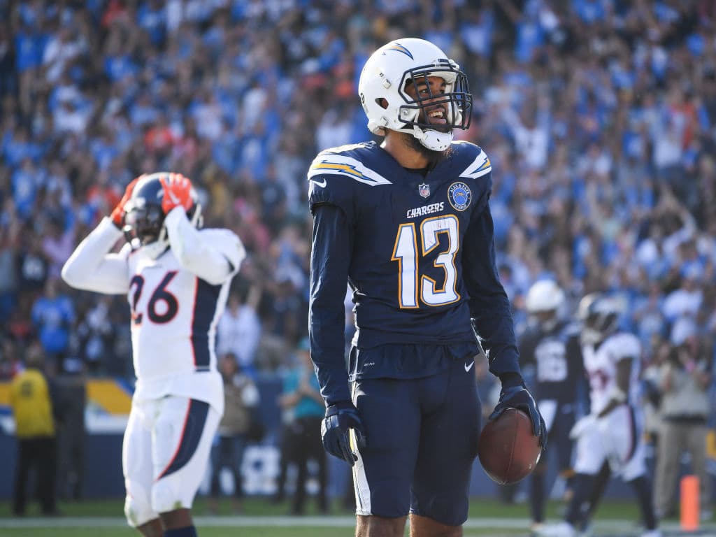 Pero a falta de 2:39 en el primer medio, LA respondió con un pase de anotación de Philip Rivers para Keenan Allen de 4 yardas para que al descanso se fueran adelante los californianos 13-7.