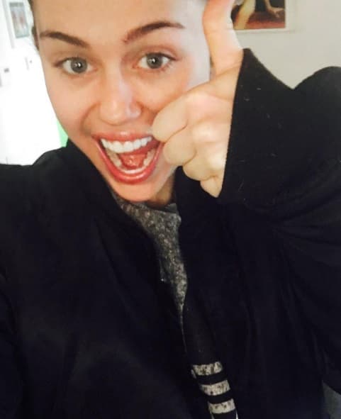 Selena Gomez, Nicky Minaj, Taylor Swift son tan sólo parte de la lista de estrellas que le han declarado la guerra a la cantante.