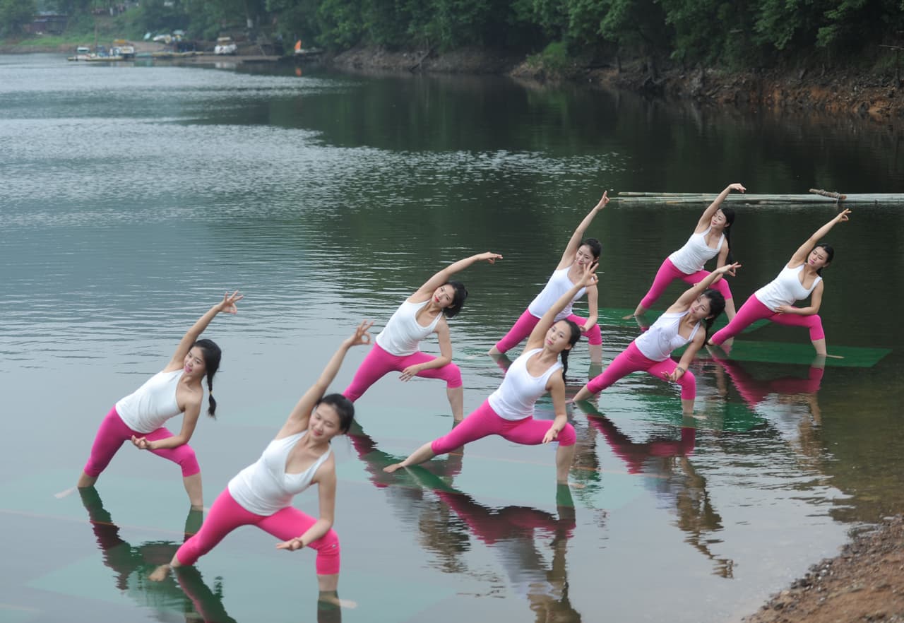 Además todas ellas se organizaron para lucir el mismo atuendo para ese día.