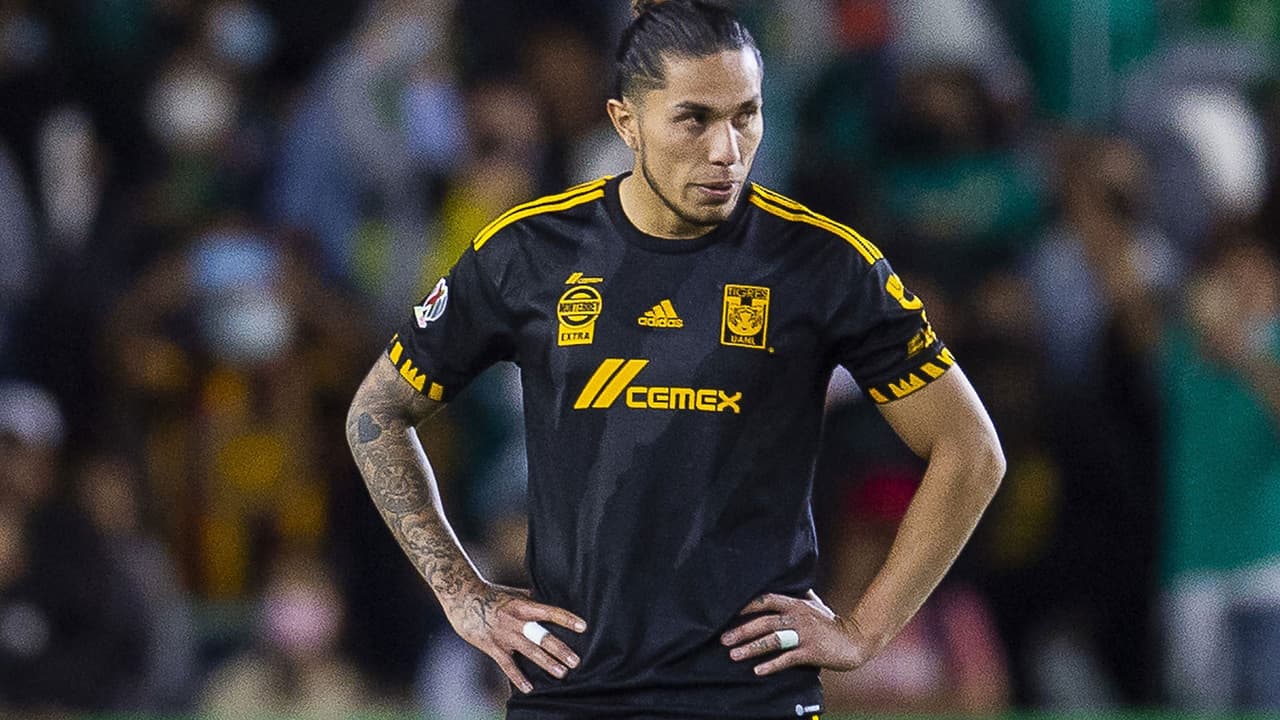 Se complica llegada de Carlos Salcedo al futbol brasileño 