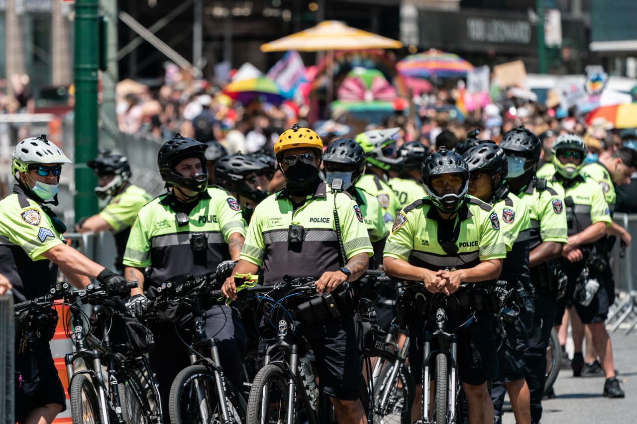 Las manifestaciones contra el abuso policial no han cesado desde la muerte de George Floyd, que murió a manos de la policía hace cerca de un mes.