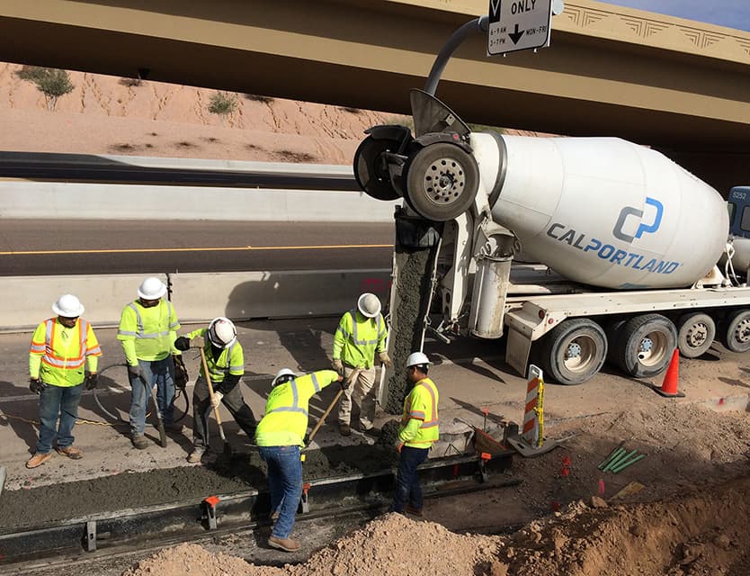 Desde entonces, los equipos han estado trabajando en todo el corredor de 22 millas para completar la autopista a fines de 2019. 
<br>