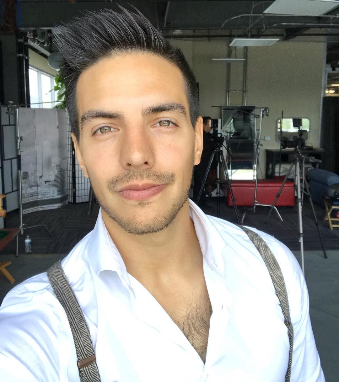 Y Vadhir no se queda atrás. El joven actor no puede negar que es miembro del clan Derbez.