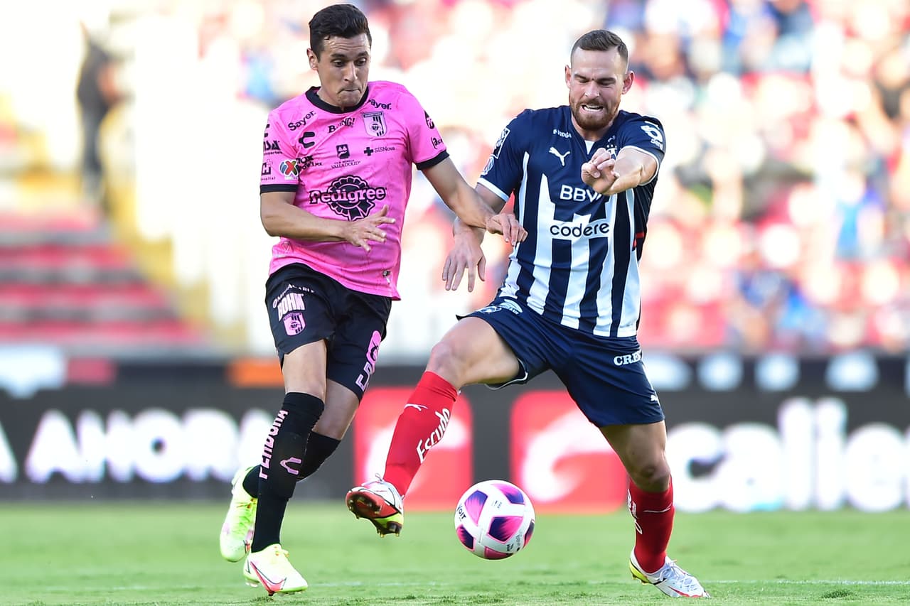 Con el solitario gol de Erik Vera, Querétaro logra imponerse 1-0 ante un poderoso Monterrey.
