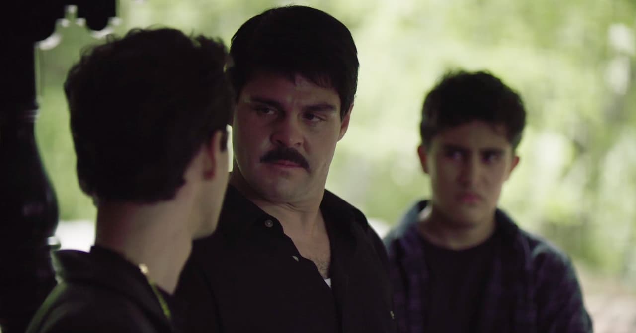 He promised to them: “I swear nothing will ever happen to you”.