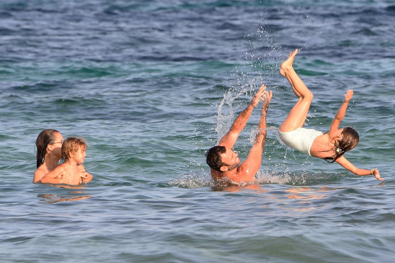 OMG! Jamie lanzó a Anja por los aires.