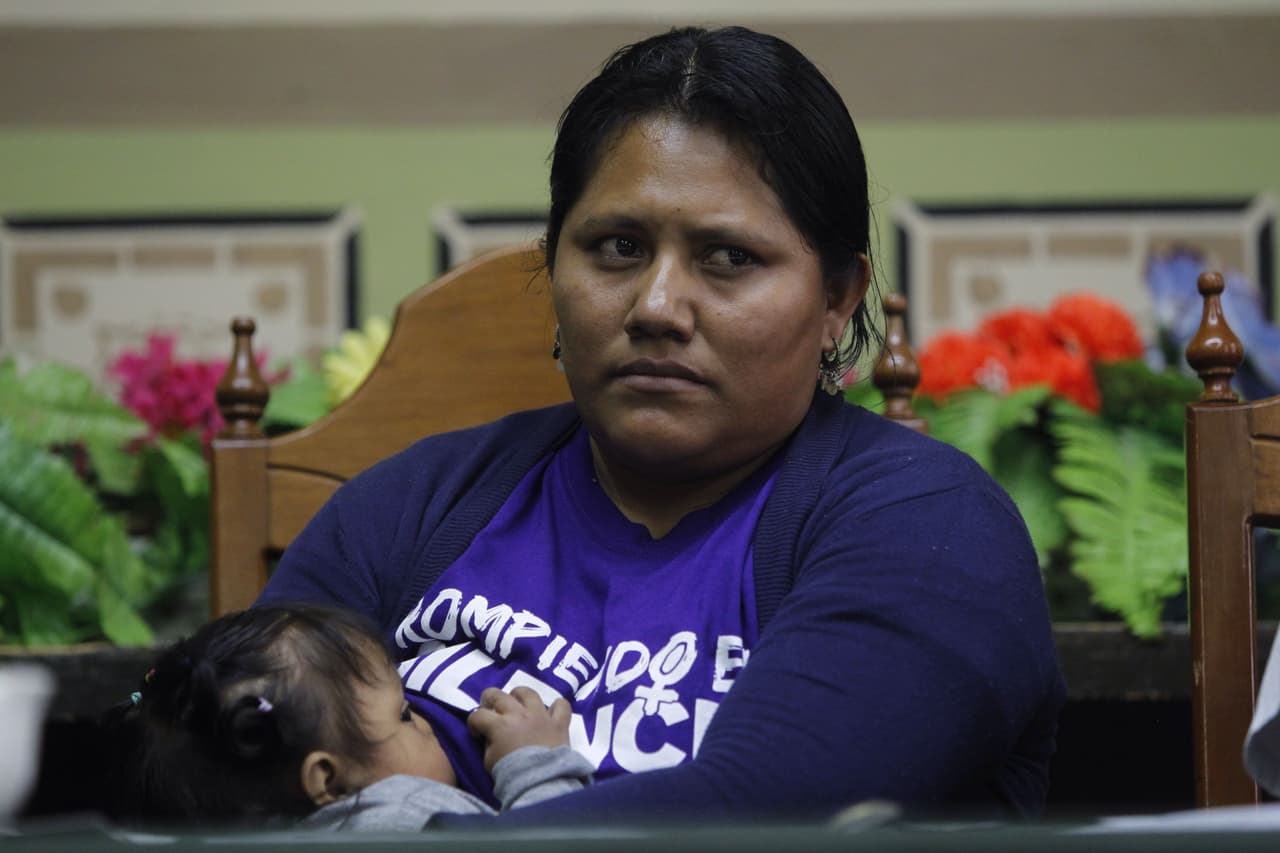 Por primera vez, México condena a dos militares por violar y torturar a una adolescente indígena